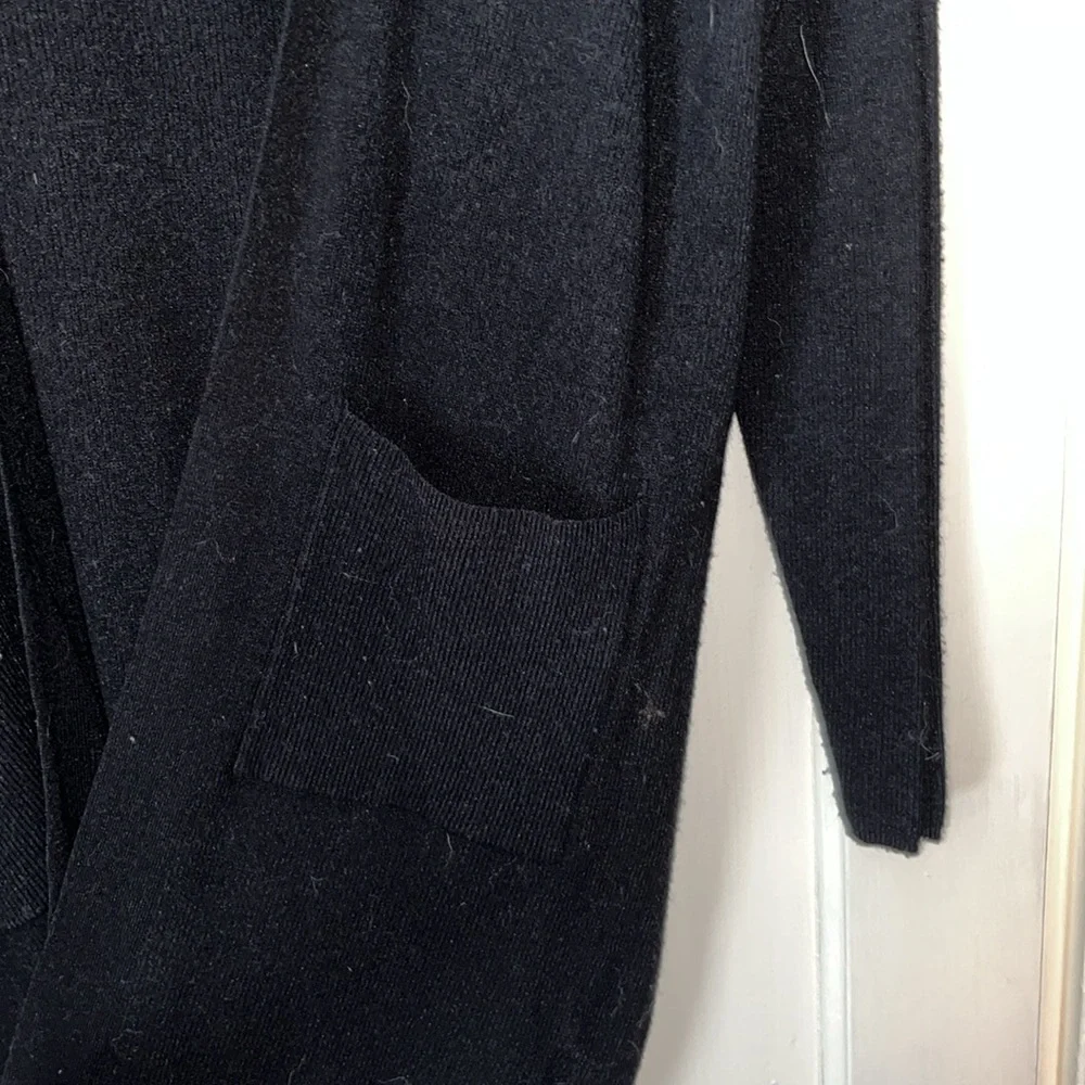 Express Cardigan - Picture 2 of 3